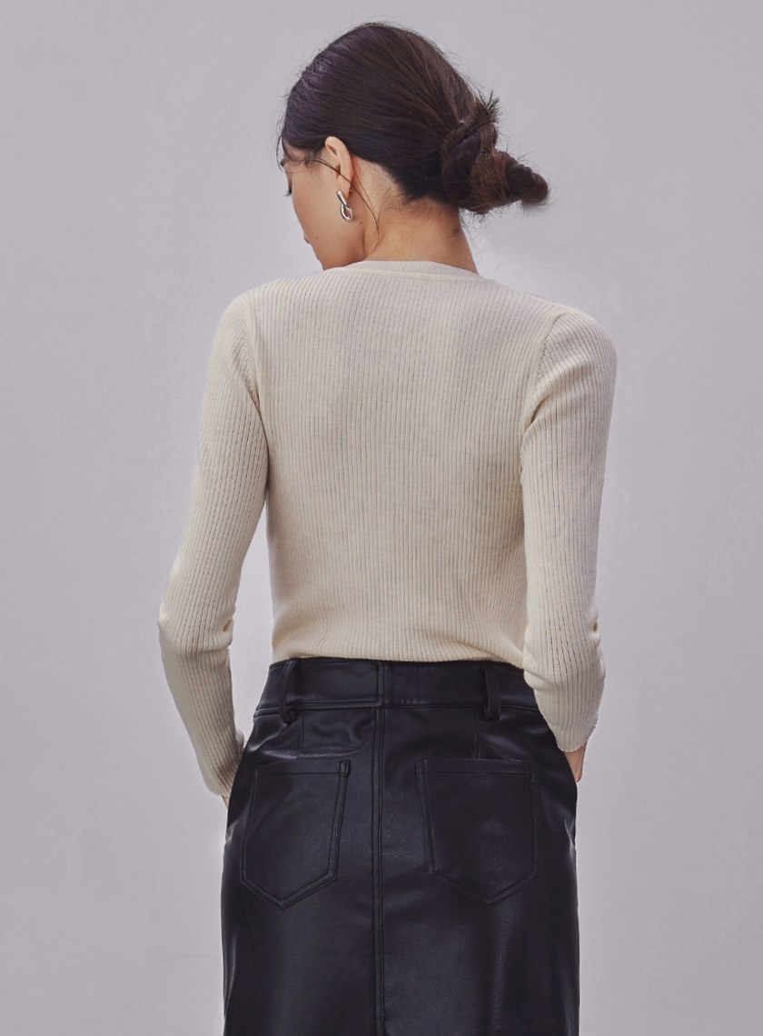 純羊毛微透膚針織上衣